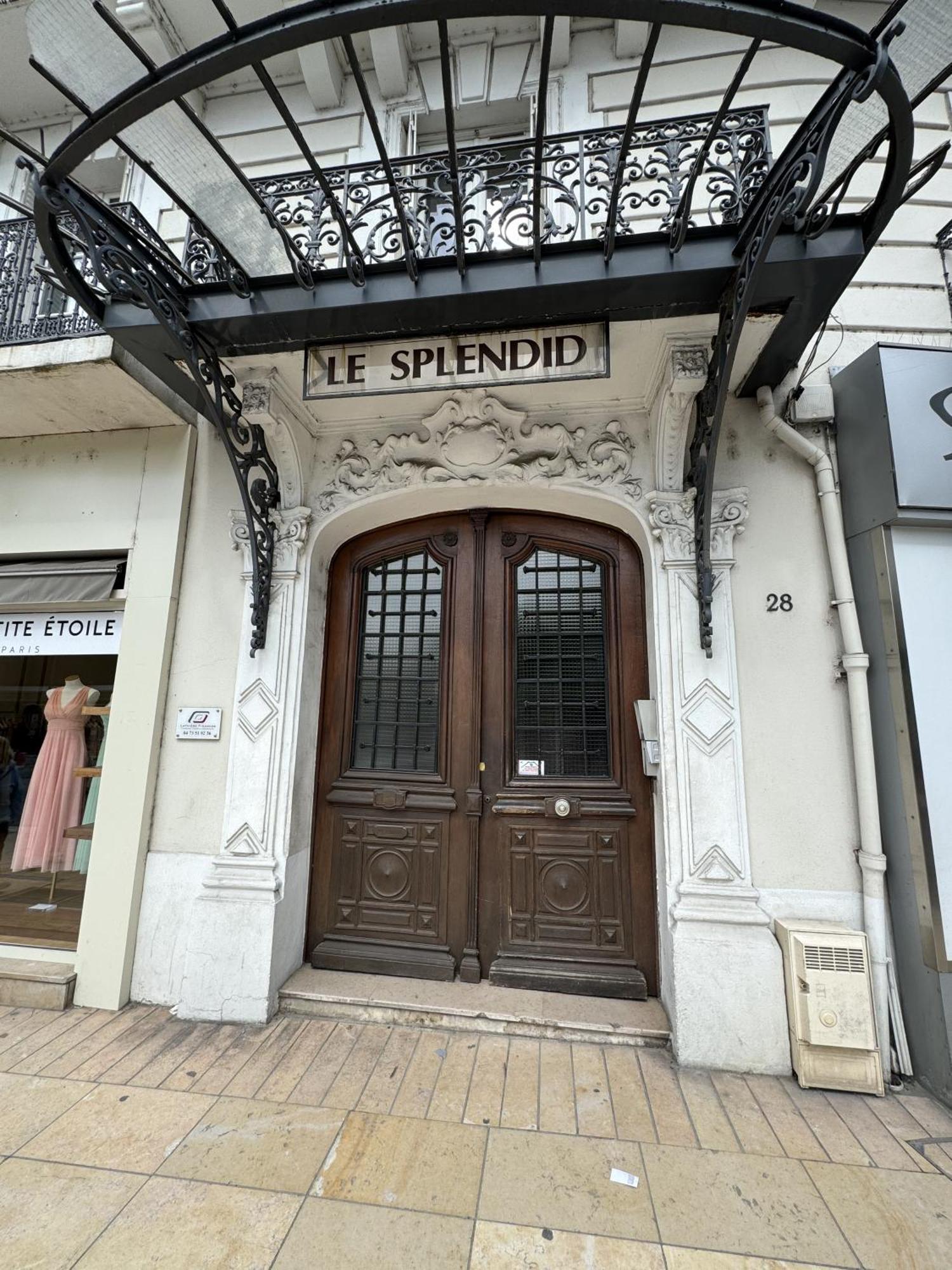 Petit Splendid - Ancien Palace, Balcon, Centre Vichy Dış mekan fotoğraf